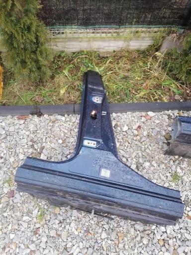 Права стійка peugeot 5008 і KPSC