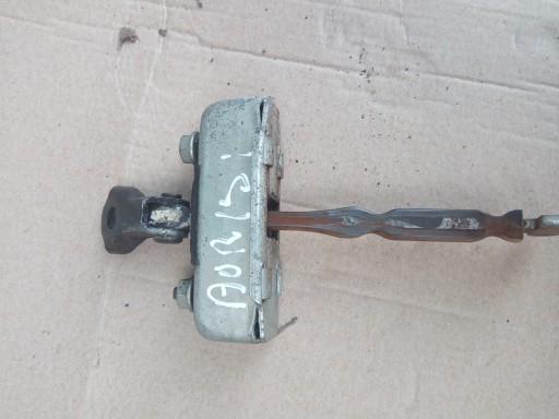 Toyota auris і 06-12 задній правий дверний обмежувач