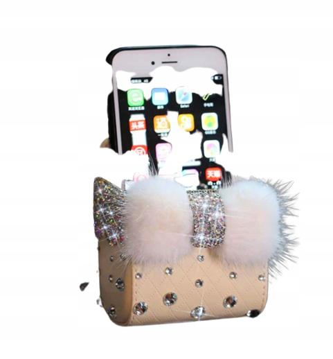 Автомобильный держатель телефона искусственный мех бриллианты 3