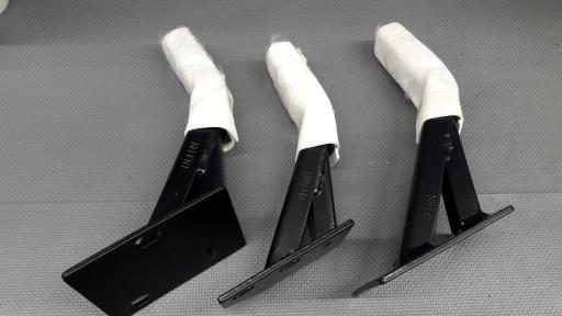 Правые ручки порога VW Amarok