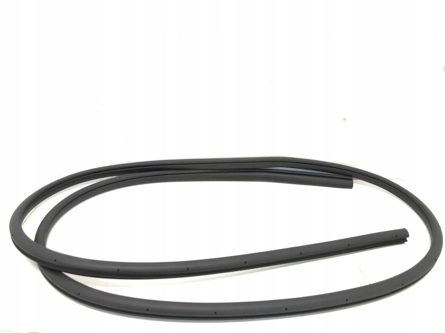 76921-4ca1a - ущільнення дверей права ліва передня NISSAN X-TRAIL