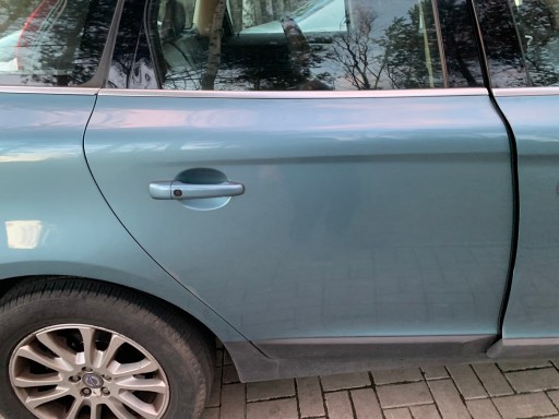 Volvo xc60 двері правий задній задній 479 kpl ідея