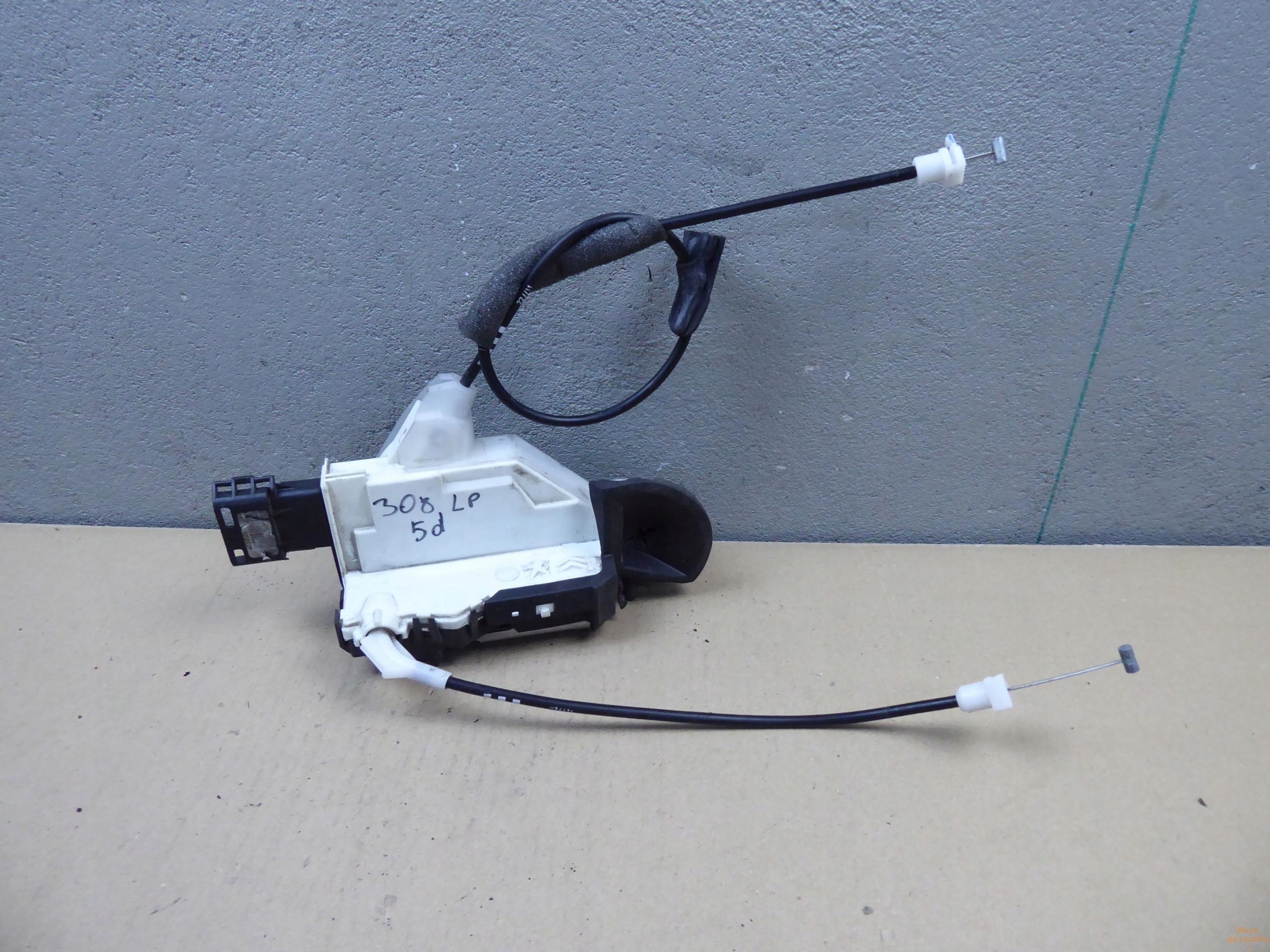 Замок PEUGEOT 308 5дверний лівий передній 732075