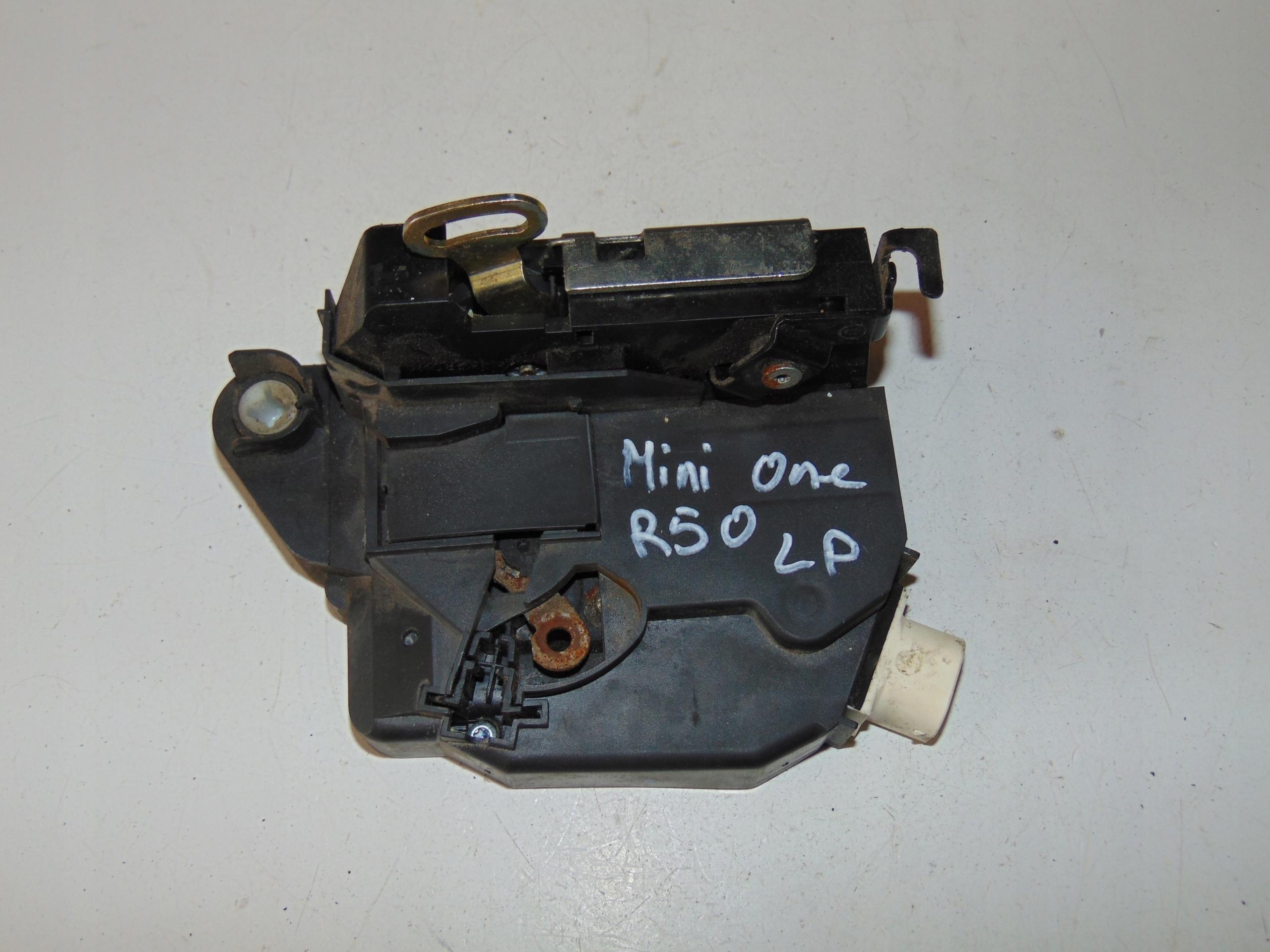 Замок двери левый передний MINI ONE R50