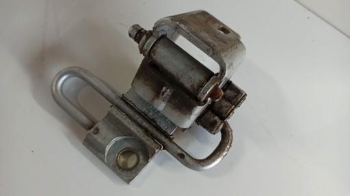 6q0931411 - петля двері ліва передня polo la7w жорстка 5 двері