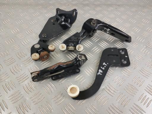 7H0843435P - петля роликовий візок для лівої розсувних дверей VW T5