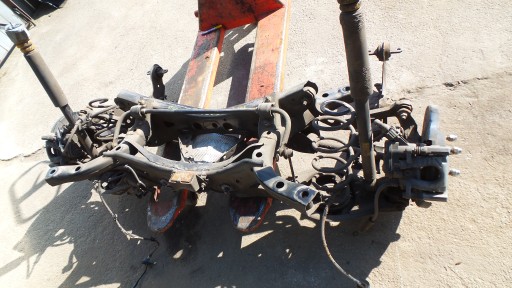 JGSFDWRW252-WWOSJSNVSFR5W70I - Задня підвіска задня променя mazda 3 lift 2018 32 000 км 2.0 скайактивний задній